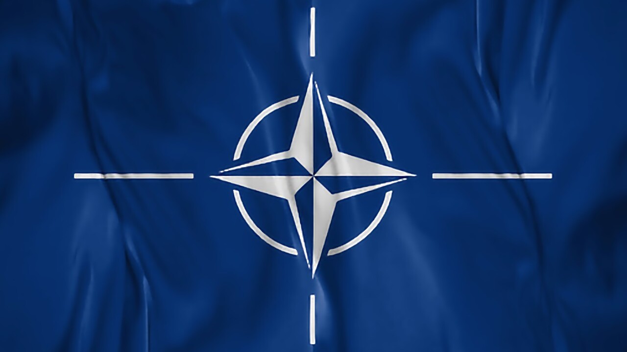 NATO-Flagge